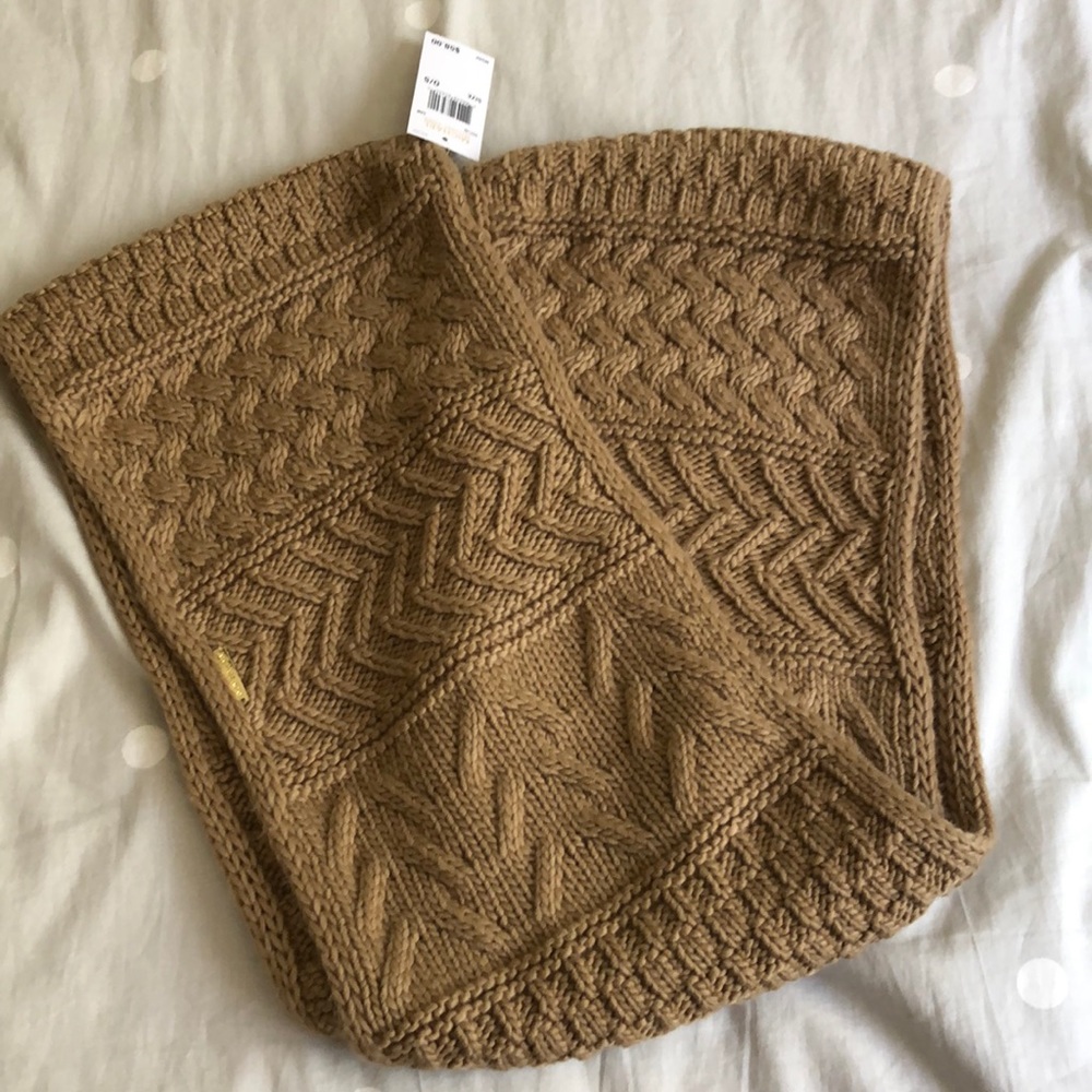 Michael kors knit infinity scarf